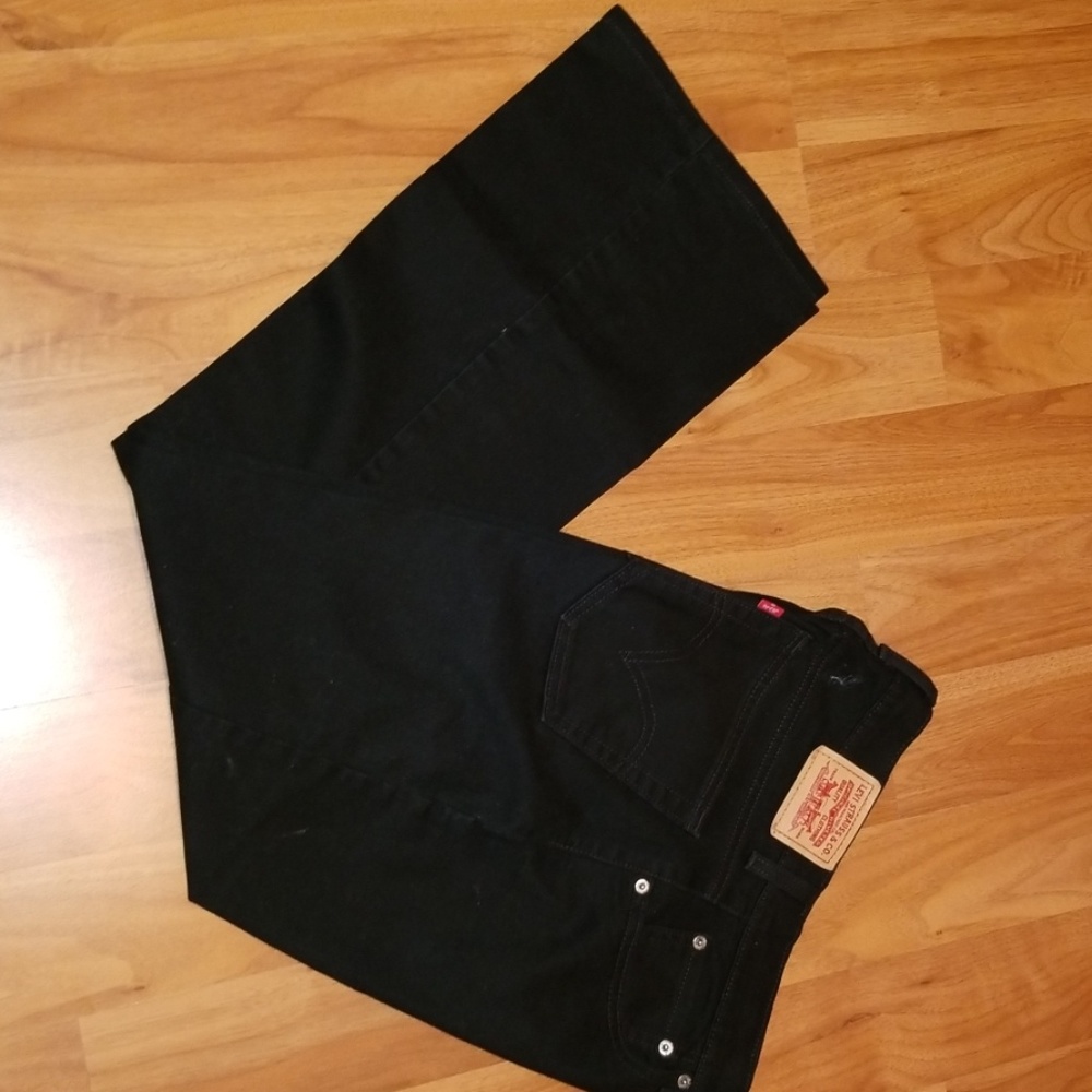 Womens Black Jean's size 10 short